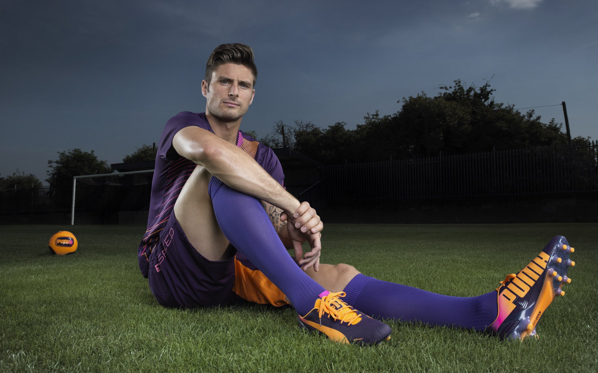 开云体育中国-赛道与数据之夜，当F1街道赛遇见特奥的全面爆发